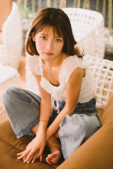 老婆淑敏和邻居老头